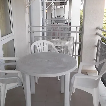 Aparment In Elit 2 Apartment